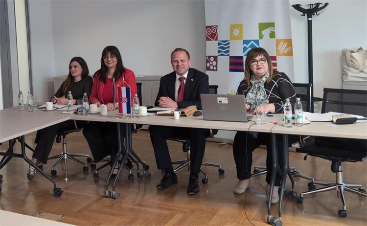 Slika /Ministarstvo demografije i useljeništva/photo1.jpeg